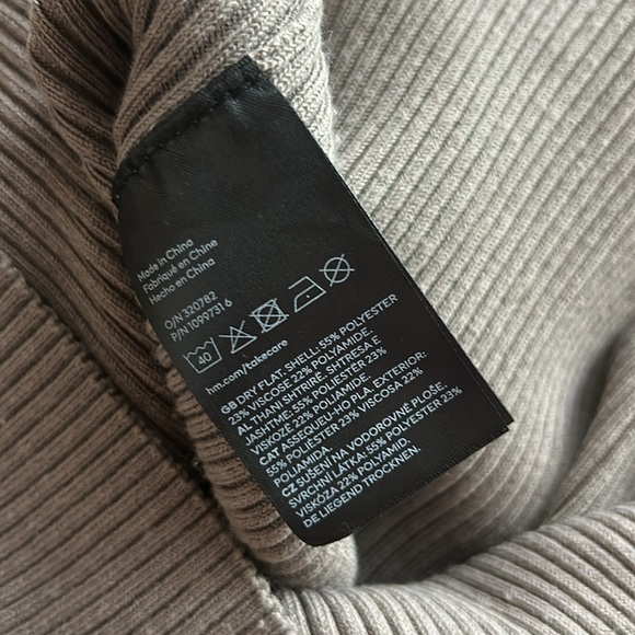 H&M Dress - Picture 4 of 4